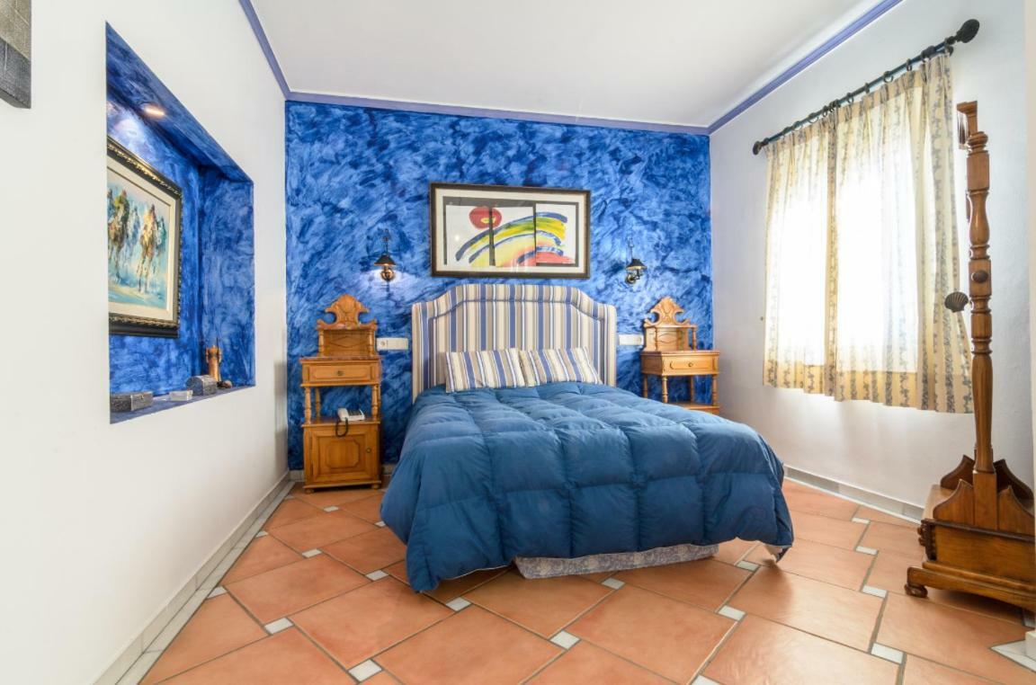 Habitaciones En Casa Centrica Con Piscina Almunecar Luaran gambar